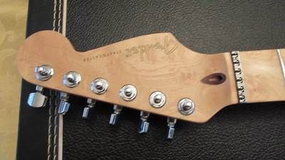 Custom Shop Contemporary Stratocaster Headstock