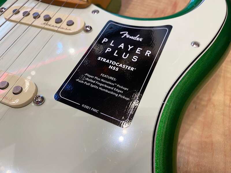 Player Plus Stratocaster HSS sticker