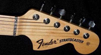 Stratocaster Pro (2006 model) headstock