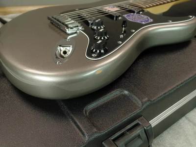 American Deluxe Stratocaster Body Side