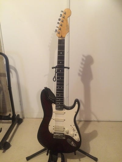 Strat Ultra front