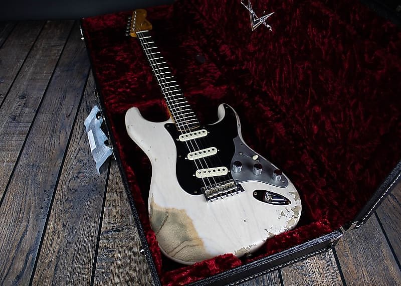Poblano II Stratocaster Heavy Relic Case