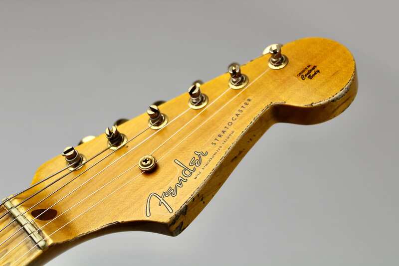 1955 stratocaster Relic Gold Hardware Headstock front