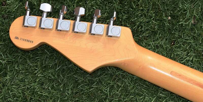 FSR Mars Music American Stratocaster Sparkle headstock back