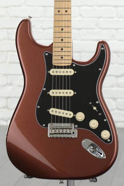 Deluxe Roadhouse Stratocaster body