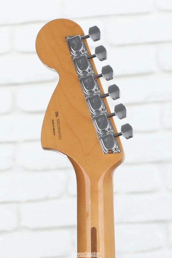 Vintera II '70s Stratocaster 3-Color Sunburst