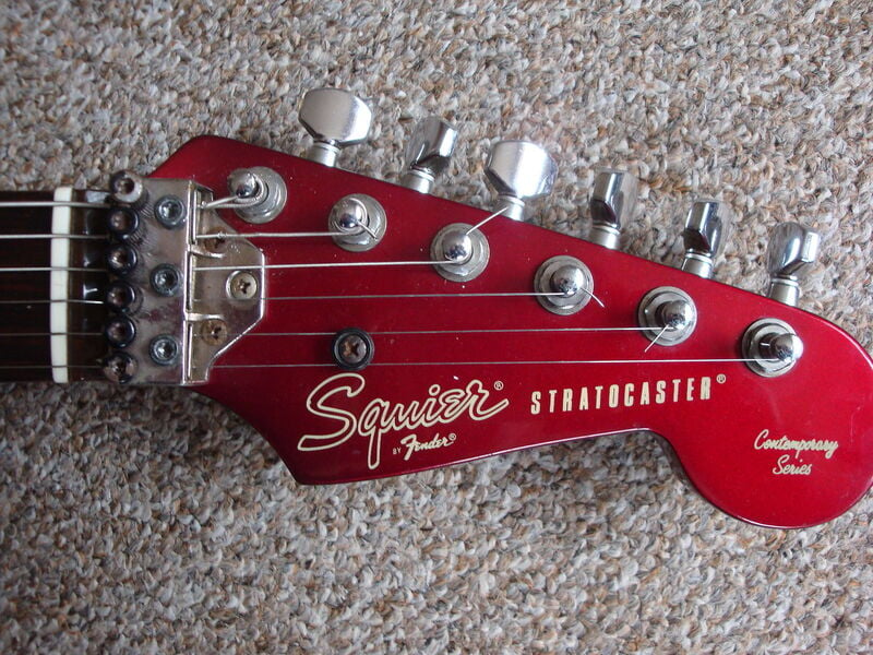 Squier Contemporary Stratocaster ST852