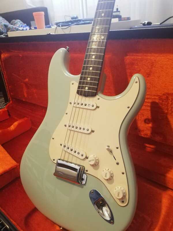 62 stratocaster Body front