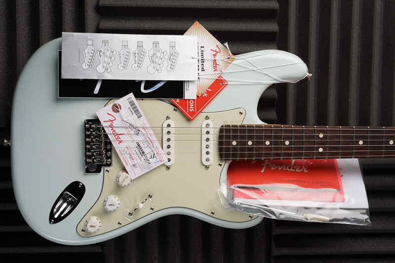 American Special Stratocaster Certificate