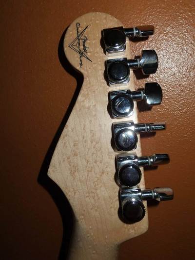 Custom Deluxe Stratocaster FMT headstock back