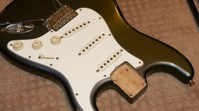 Stratocaster Neck Pocket