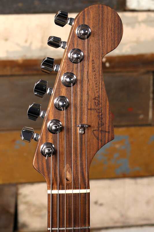 American Professional Stratocaster Rosewood Neck Headstock front