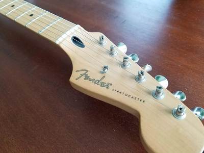 Jimmie Vaughan stratocaster Headstock