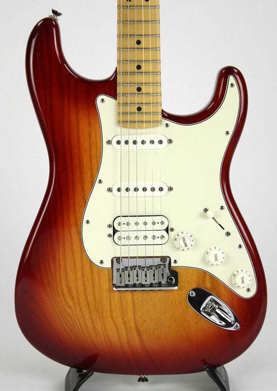 American Stratocaster HSS Body front