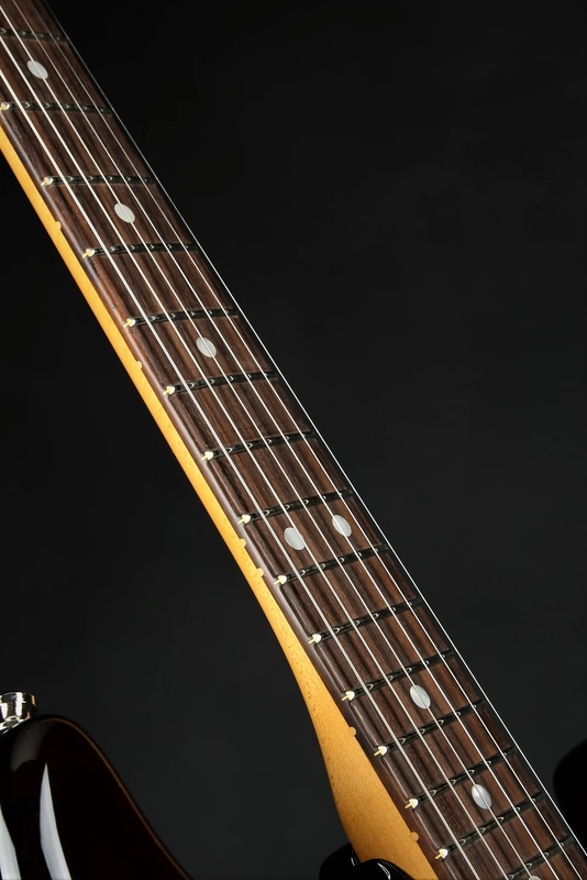 American Ultra Stratocaster HSS Fretboard
