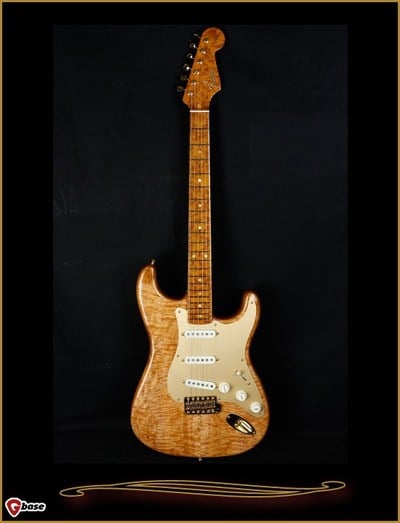 Spalted Maple Artisan Stratocaster 