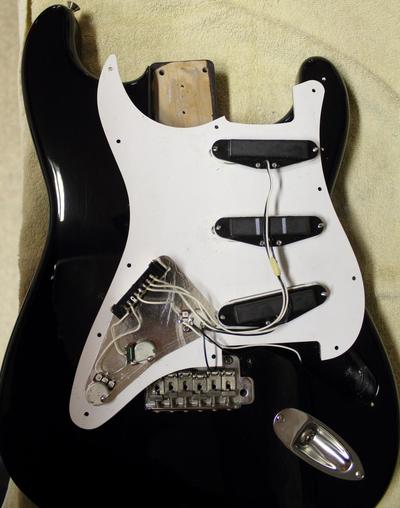 MIJ Squier Series Stratocaster pickups and electronics