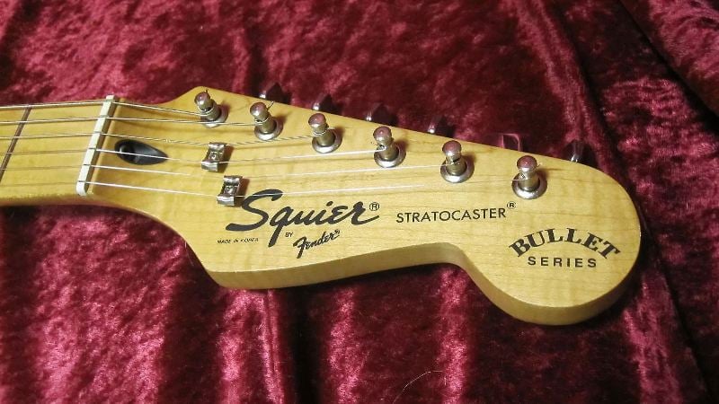 Paletta della Bullet Stratocaster, seconda versione, con decal Made in Korea (reverb)