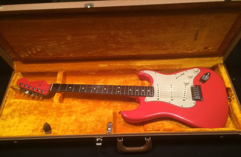 American Stratocaster Fiesta Red matching headstock front