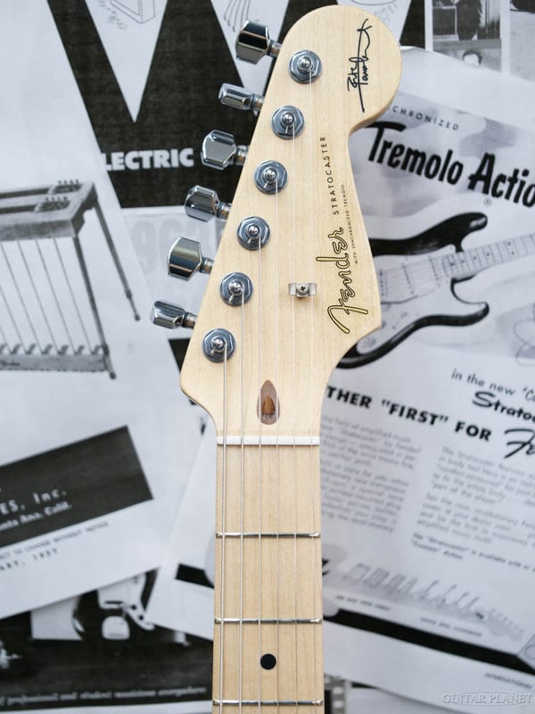 Pete Townshend stratocaster Headstock front