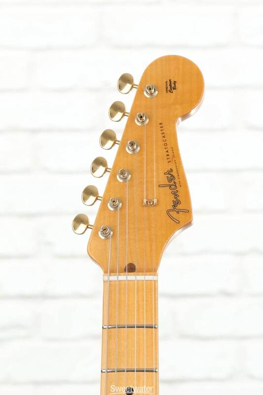 Vintage Custom 1957 Stratocaster headstock