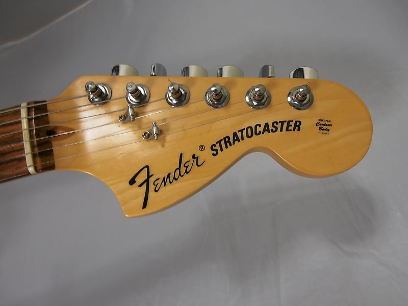 Highway One Stratocaster HSS Headstock front