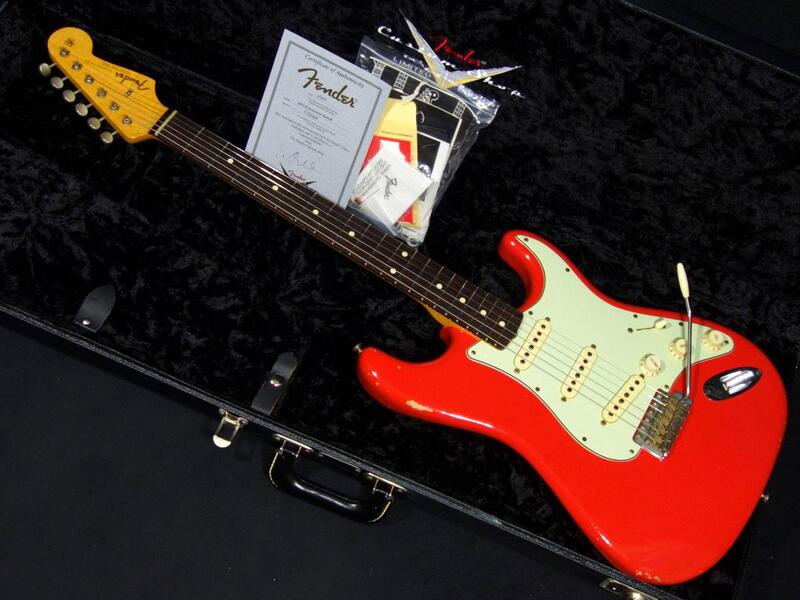 Limited Edition 1960's Stratocaster Relic Fiesta Red 