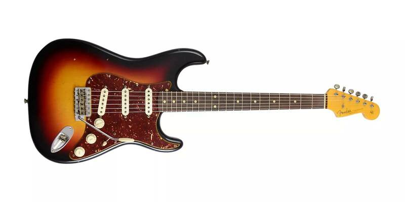 Limited 1962 Stratocaster Journeyman Relic 3-Tone Sunburst 