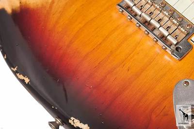 '62 Heavy Relic Stratocaster ash body detail