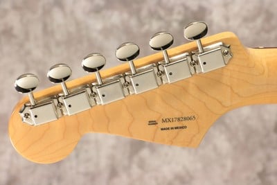 Classic Player '60s Stratocaster headstock back