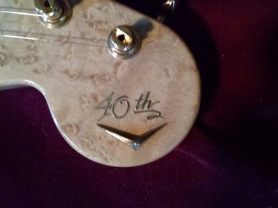 DD 40th Anniversary Stratocaster Headstock Diamond