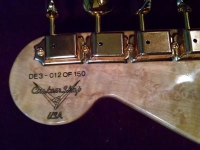 DD 40th Anniversary Stratocaster Serial Number