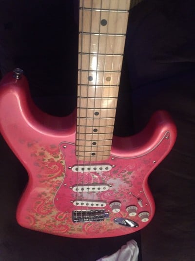 Paisley Stratocaster for Export from up