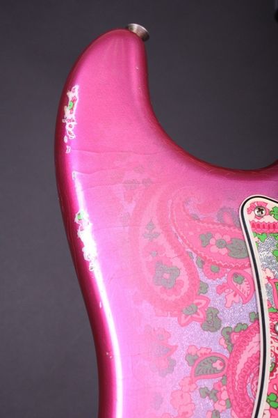 Limited 1968 Paisley Stratocaster Relic horn relic detail
