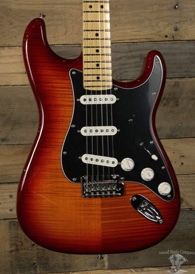 Player Stratocaster Plus Top body