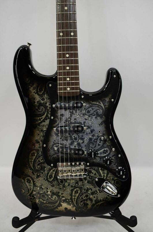 Black Paisley Stratocaster Body front