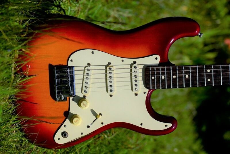 2-Knob Stratocaster Body front