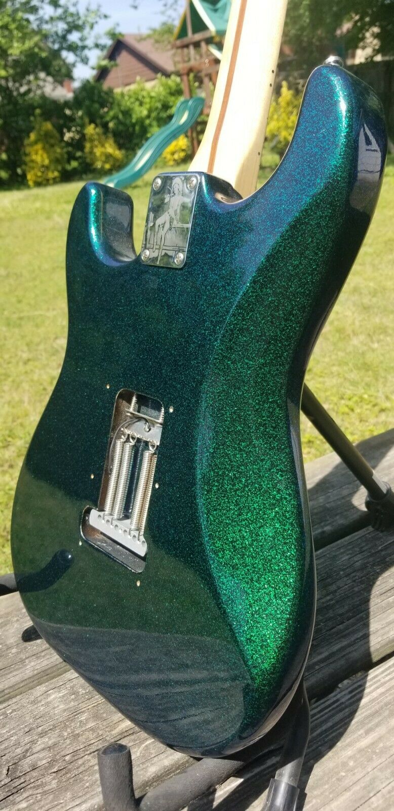 Limited Edition Flip Flop Green Blue Standard Stratocaster back contour