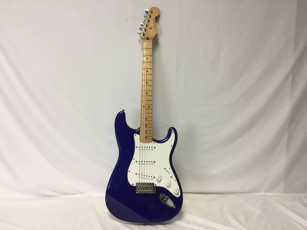 Standard Stratocaster (MIM) - FUZZFACED