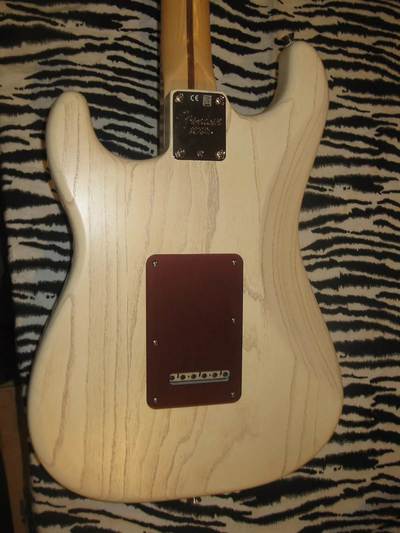 American Stratocaster Rustic Ash body back