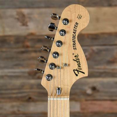 Paisley Stratocaster for Export headstock