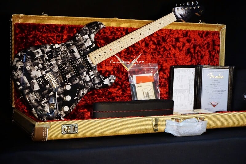 Andy Summers Monochrome stratocaster Case