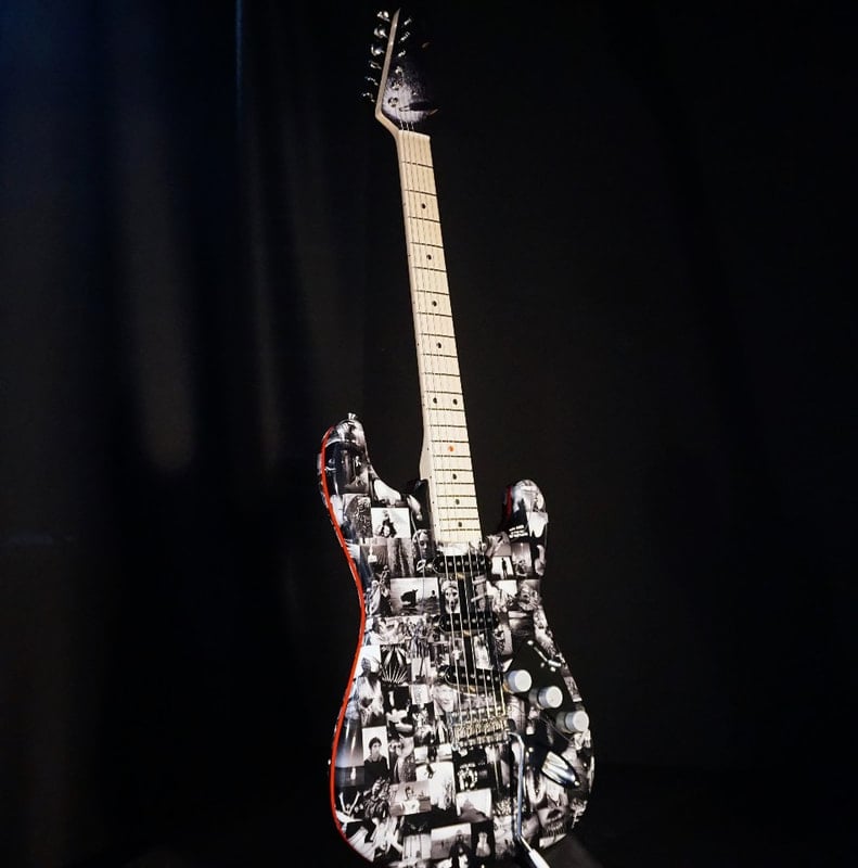 Andy Summers Monochrome stratocaster front
