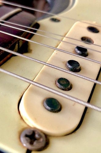 Staggered and beveled poles of a 1963 neck pickup