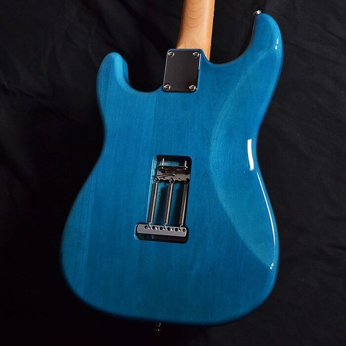 FSR Made in Japan Traditional II 60s Stratocaster HSS Caribbean Blue Transparent