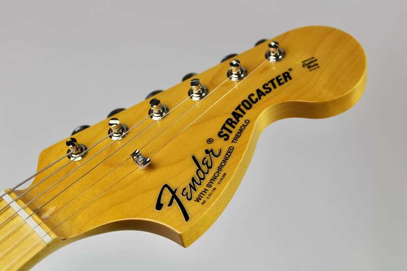 JV Modified '60s stratocaster Headstock front