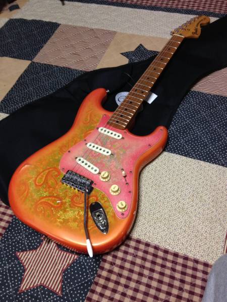 ST72-125PRD Paisley Stratocaster