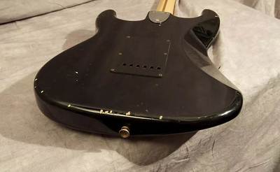 LTD - Q2 Limited 1970 Stratocaster Relic back bottom