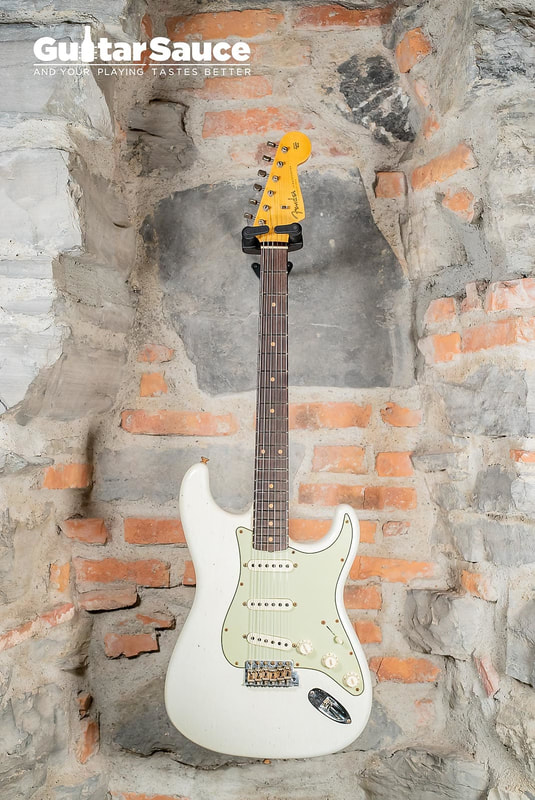 1960 Stratocaster Journeyman Relic front