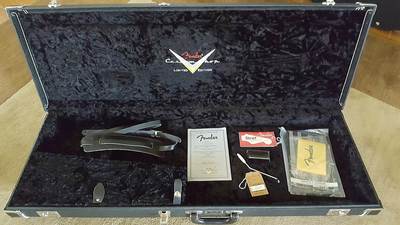 1966 Stratocaster Closet Classic case
